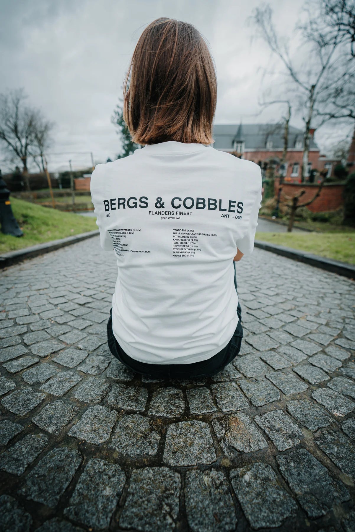 Çois Cycling Legacy Bergs Cobbles Flanders unisex cycling T-shirt (offwhite)